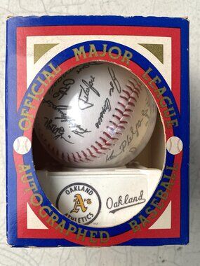 Vtg 1982 Oakland Athletics Official MLB Autographed Baseball